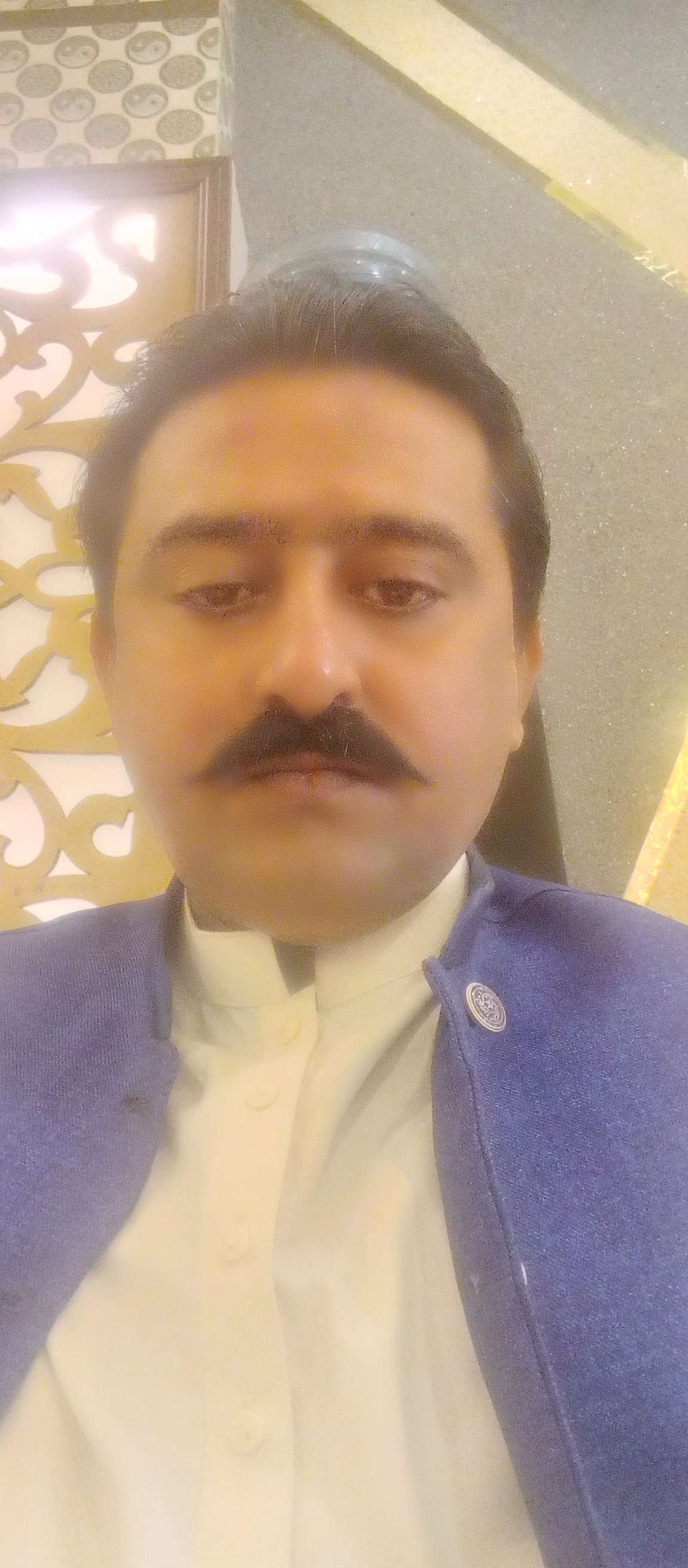 Candidate Image
