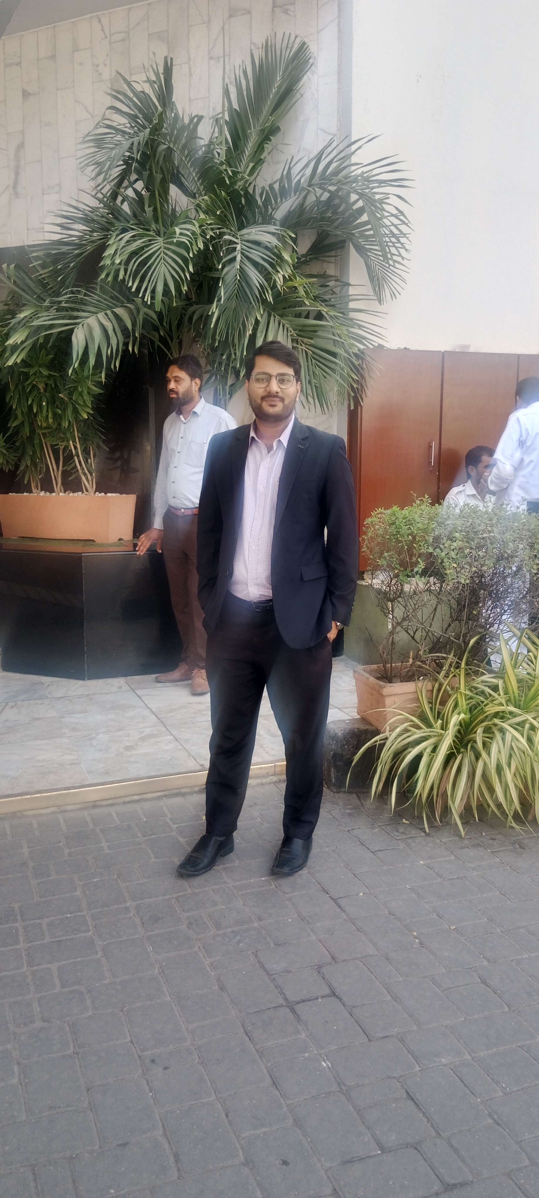 Candidate Image