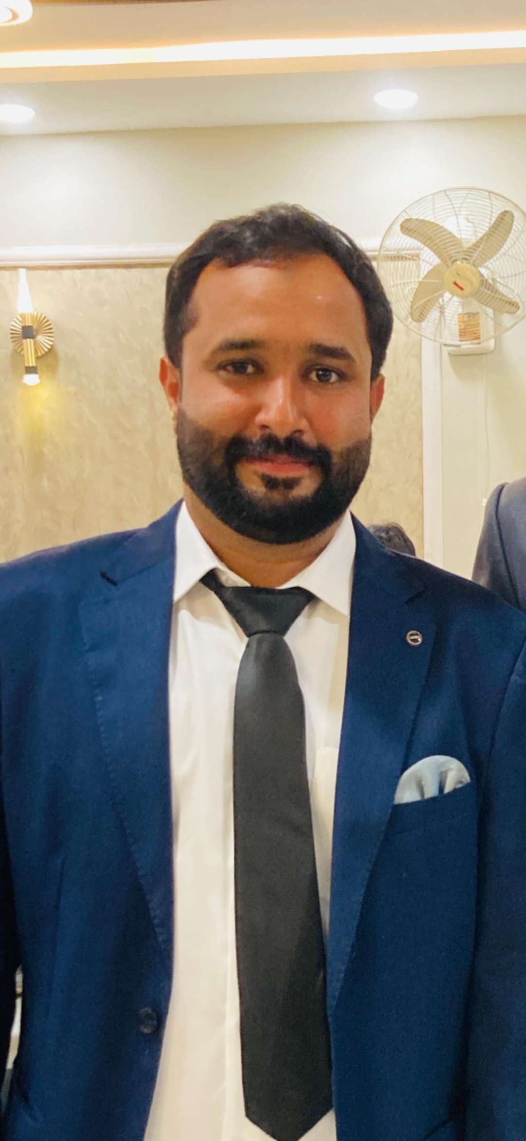 Candidate Image